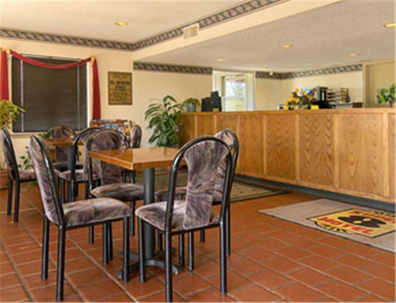 Travelodge By Wyndham Tulsa Dış mekan fotoğraf